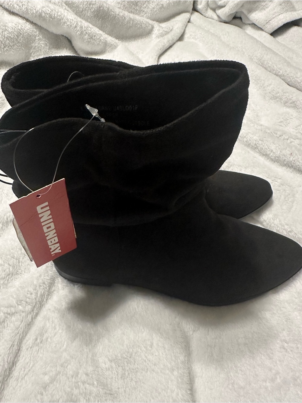 UNIONBAY Black Suede Slouch Booties